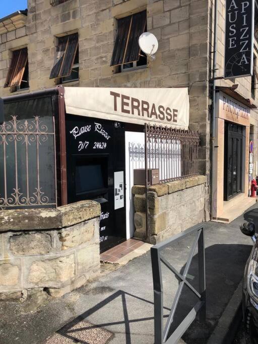 Logement A Brive Avec Terrasse Et Climatisation - Pres De La Gare Et Du Centre-Ville - Wifi Et Stationnement Gratuit Esterno foto